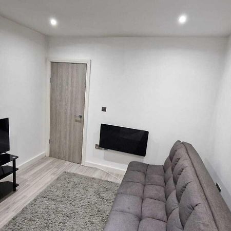 Skyview Strathnairn Apartment 1 卡迪夫 外观 照片